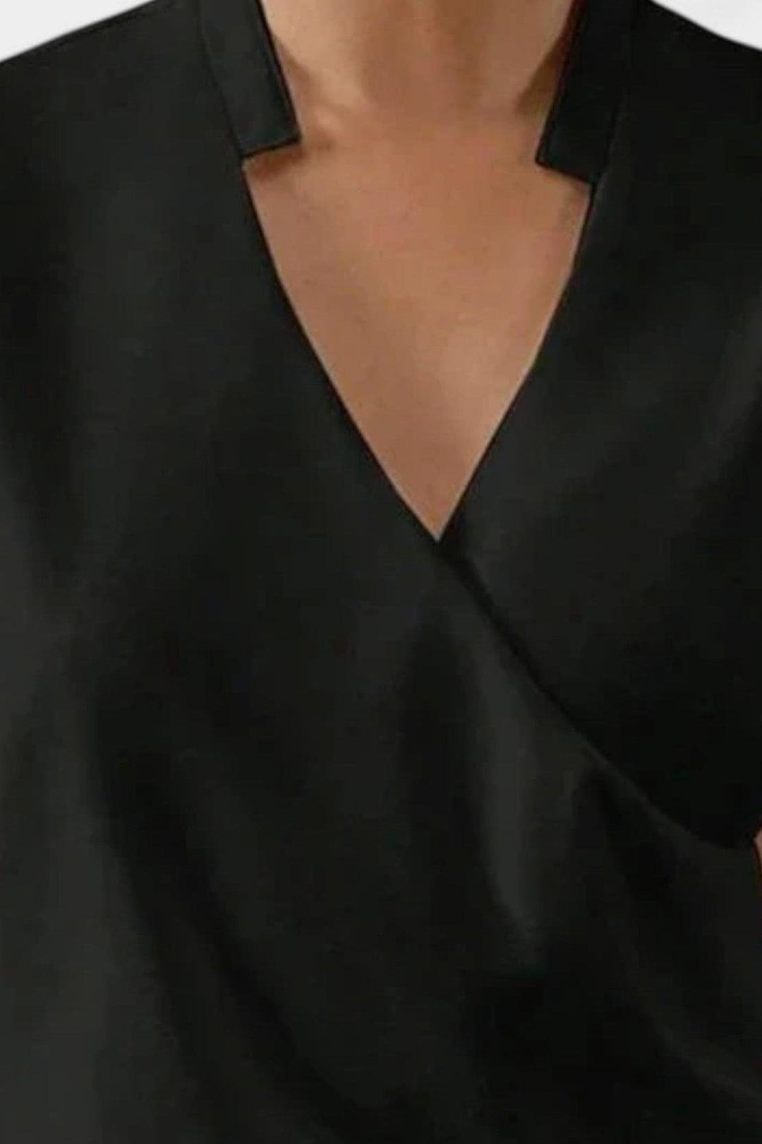 Laura | Top sem mangas