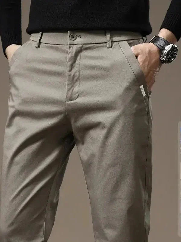 Malthe™ | Calças Básicas Retas