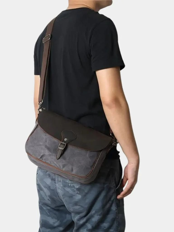 Nikolaj™ | Bolsa Mensageiro Windsor