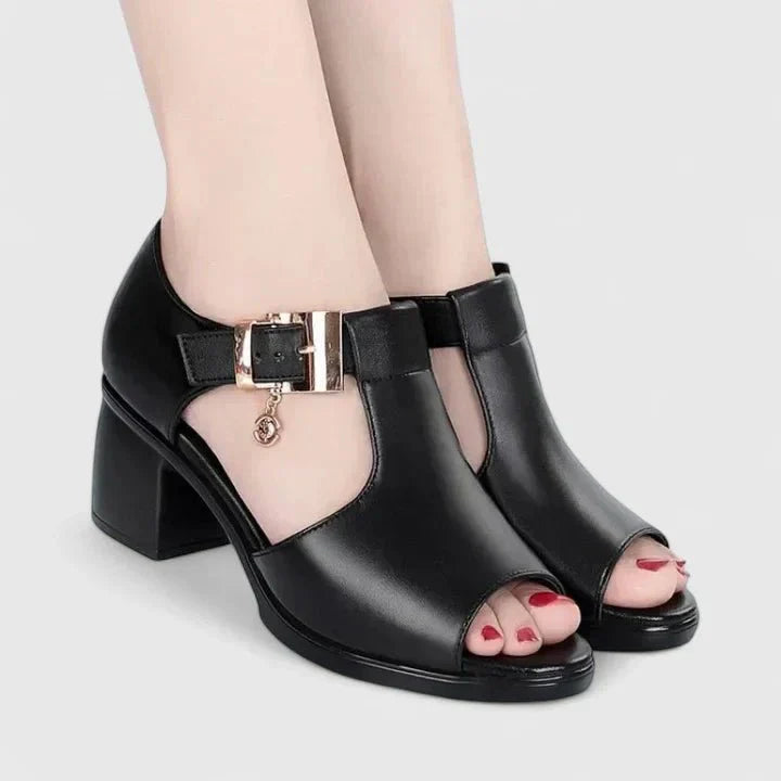 Pernille | Sandálias Elegantes